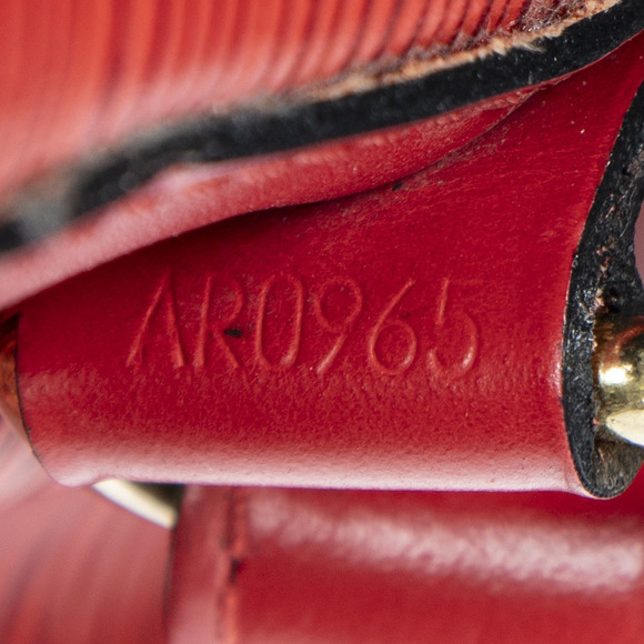 Louis Vuitton Noe PM - Picture 9 of 9